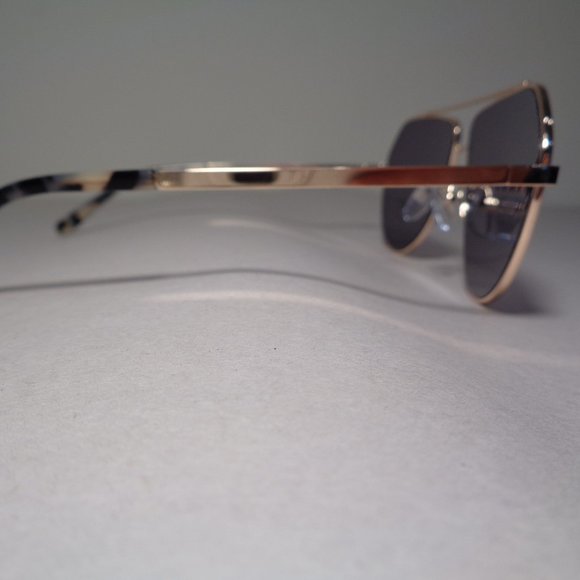 Diane von Furstenberg ARIA Gold New Sunglasses display picture 3